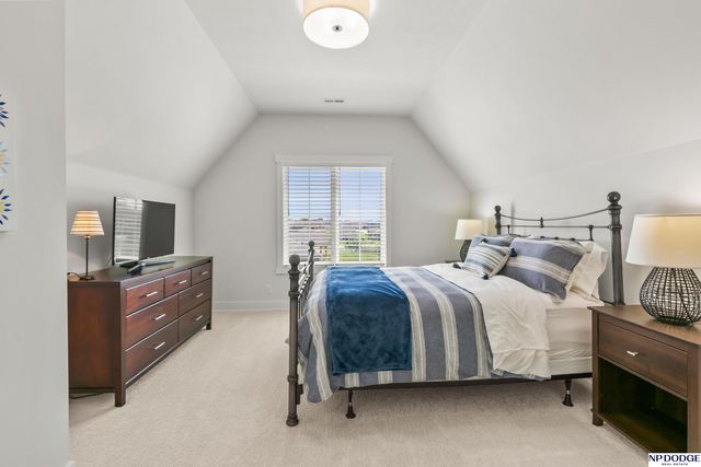 12350 Edward Street, Papillion, NE 68046