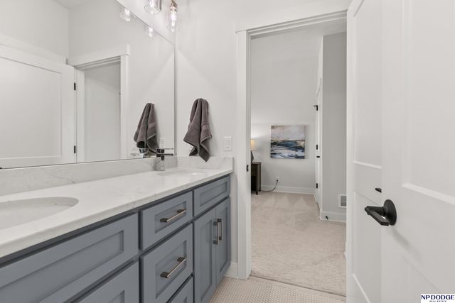12350 Edward Street, Papillion, NE 68046