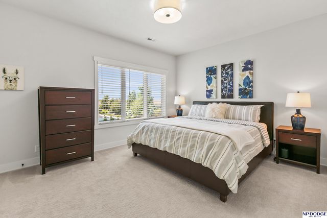 12350 Edward Street, Papillion, NE 68046