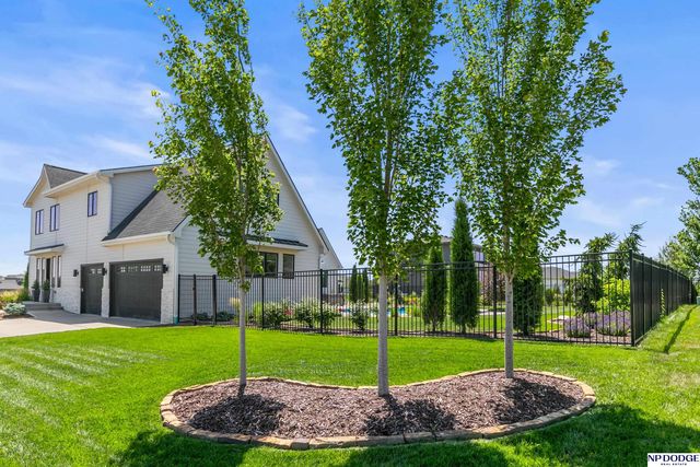 12350 Edward Street, Papillion, NE 68046