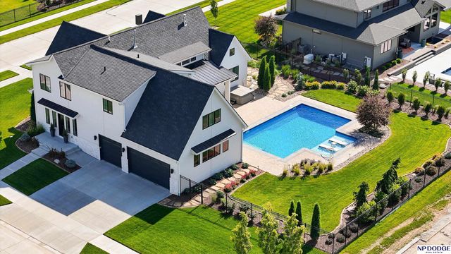 12350 Edward Street, Papillion, NE 68046