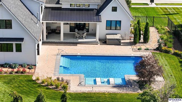 12350 Edward Street, Papillion, NE 68046