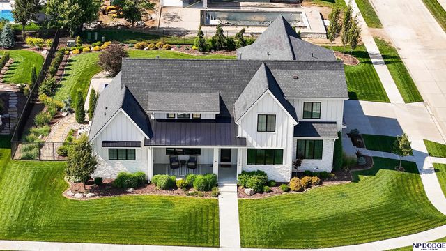 12350 Edward Street, Papillion, NE 68046