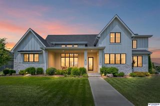 12350 Edward Street, Papillion, NE 68046