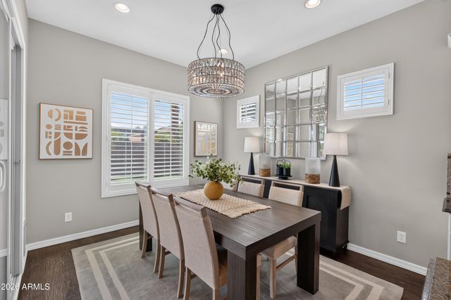 2883 E RIDGEWOOD Lane, Gilbert, AZ 85298