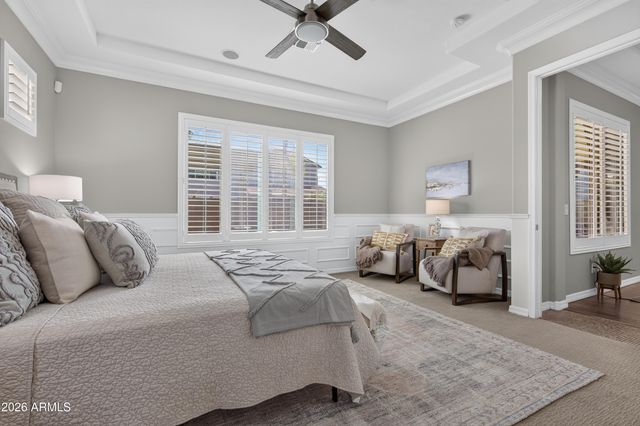 2883 E RIDGEWOOD Lane, Gilbert, AZ 85298