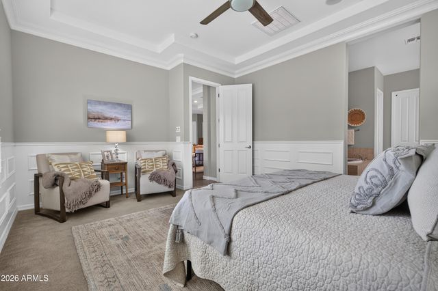 2883 E RIDGEWOOD Lane, Gilbert, AZ 85298