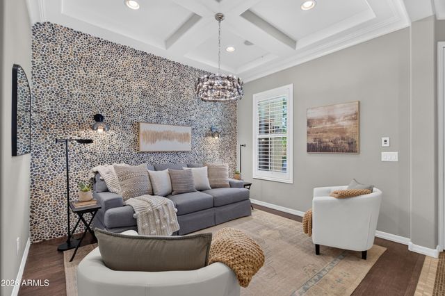 2883 E RIDGEWOOD Lane, Gilbert, AZ 85298