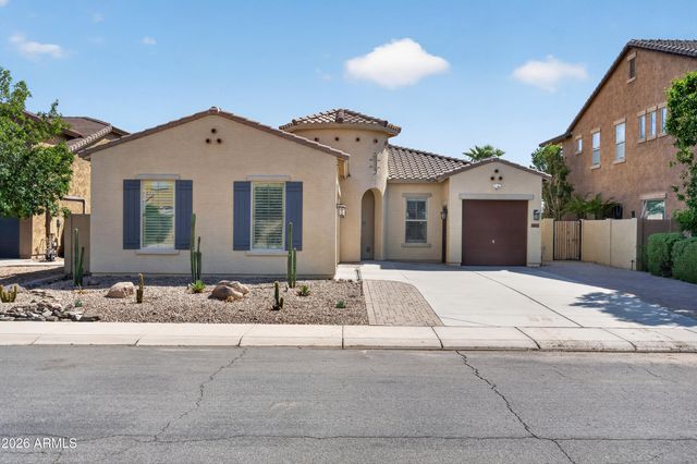 2883 E RIDGEWOOD Lane, Gilbert, AZ 85298