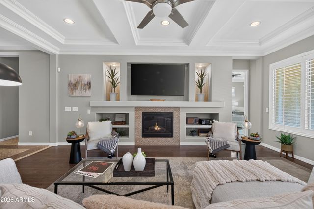 2883 E RIDGEWOOD Lane, Gilbert, AZ 85298