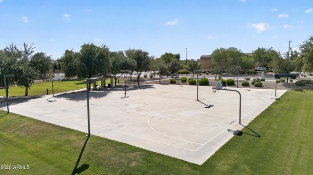 2883 E RIDGEWOOD Lane, Gilbert, AZ 85298