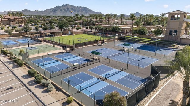 2883 E RIDGEWOOD Lane, Gilbert, AZ 85298