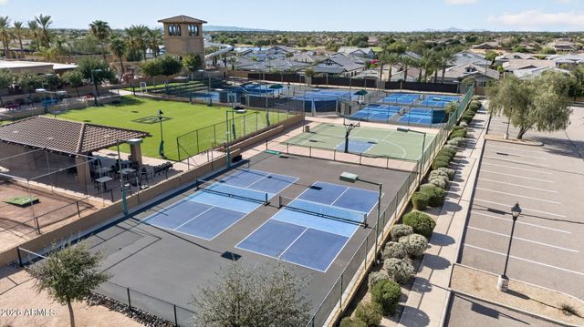 2883 E RIDGEWOOD Lane, Gilbert, AZ 85298