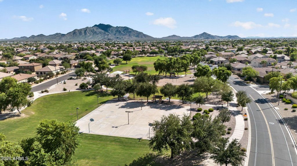 2883 E RIDGEWOOD Lane, Gilbert, AZ 85298 — photo 4