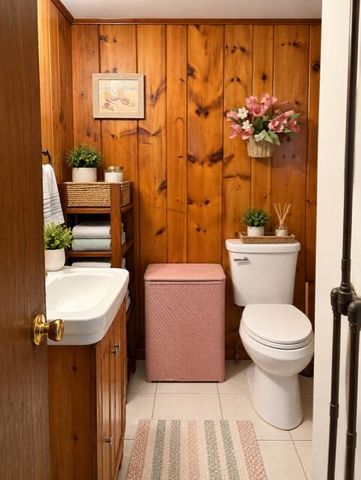 11 Lawrence Road, Dennis Port, MA 02639
