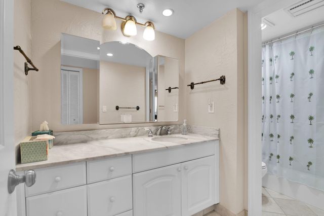 899 Jeffery Street 809, Boca Raton, FL 33487