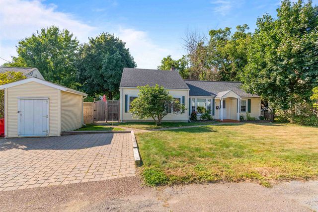 3 Curtis Avenue, Essex Junction, VT 05452