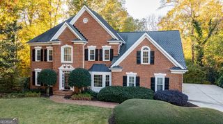 15 Vickwood Court NE, Marietta, GA 30068