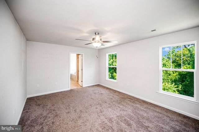 121 FORBES ST, Fredericksburg, VA 22405