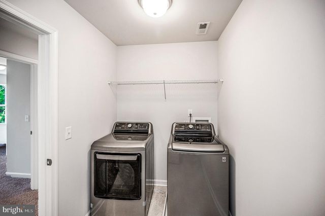 121 FORBES ST, Fredericksburg, VA 22405