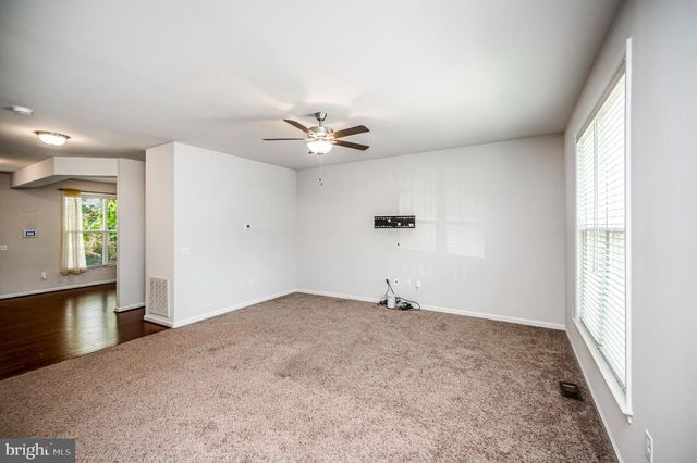 121 FORBES ST, Fredericksburg, VA 22405