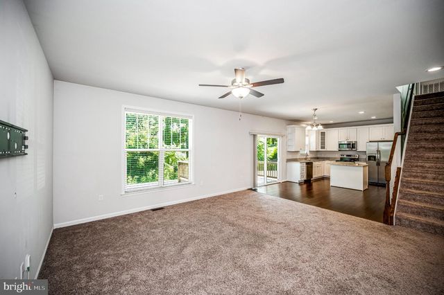 121 FORBES ST, Fredericksburg, VA 22405