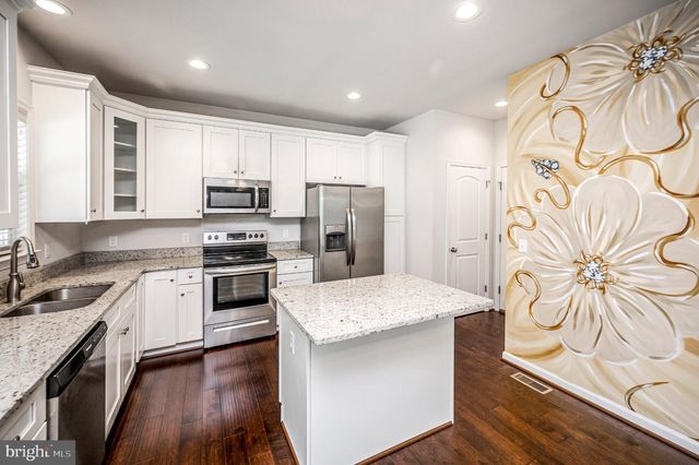 121 FORBES ST, Fredericksburg, VA 22405