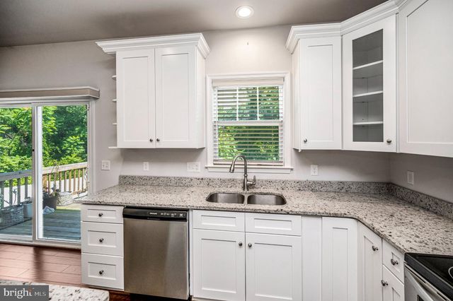121 FORBES ST, Fredericksburg, VA 22405