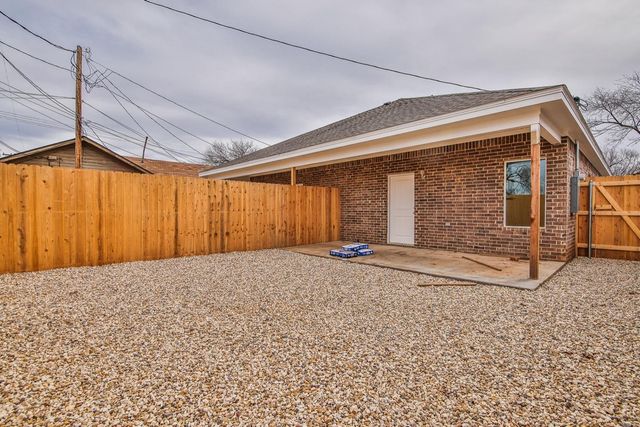 2004 23rd Street, Lubbock, TX 79411