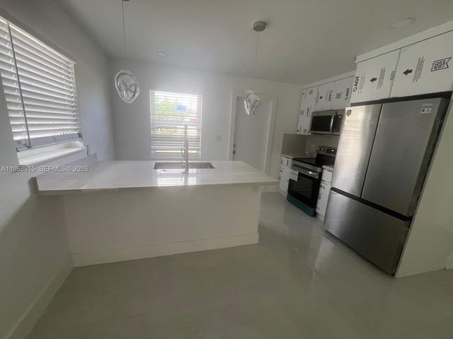 361 NW 16th St, Pompano Beach, FL 33060