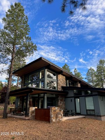 3560 S Clubhouse Circle, Flagstaff, AZ 86005