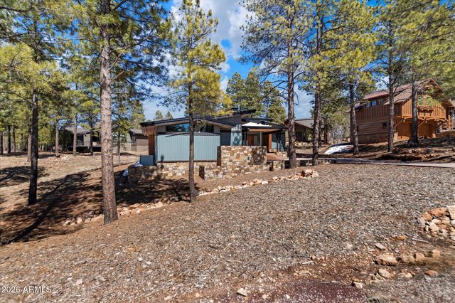 3560 S Clubhouse Circle, Flagstaff, AZ 86005