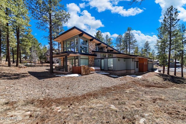 3560 S Clubhouse Circle, Flagstaff, AZ 86005