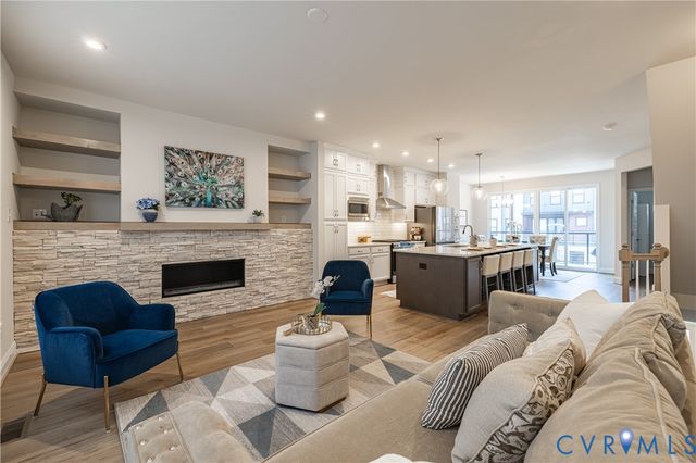 4408 Dominion Forest Cir, Glen Allen, VA 23060