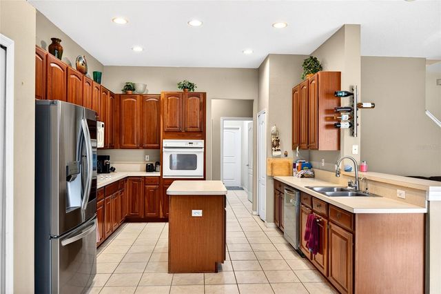 3041 HIGH MEADOW WAY, Land O Lakes, FL 34639