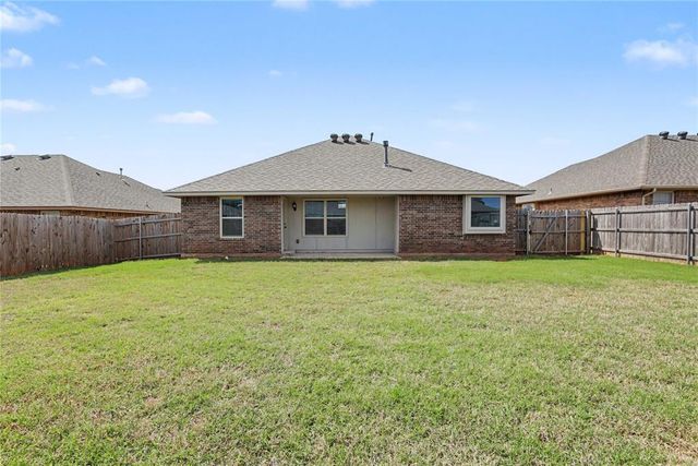 1609 Chambers Street, Norman, OK 73071