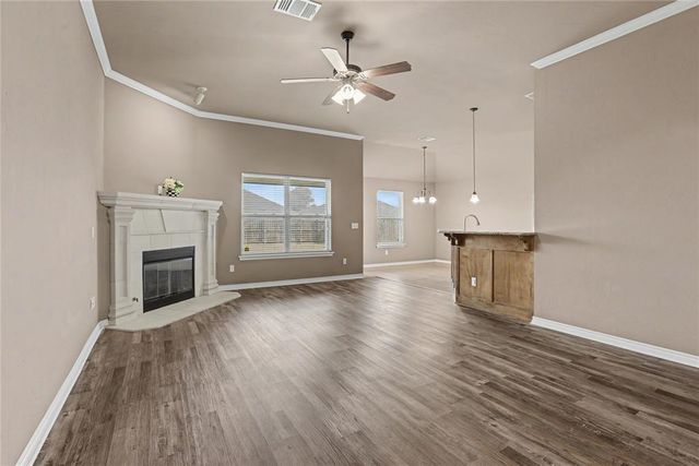 1609 Chambers Street, Norman, OK 73071