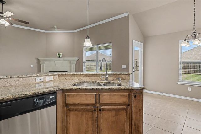 1609 Chambers Street, Norman, OK 73071