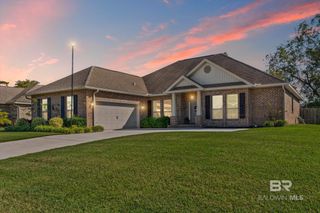 10270 Dunmore Drive, Daphne, AL 36526