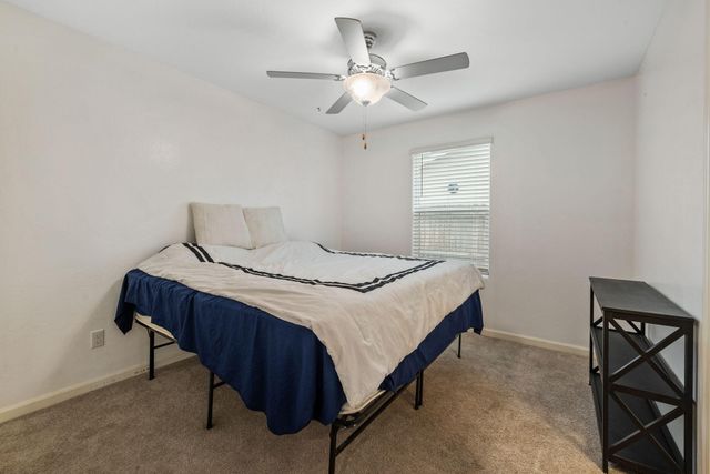 1011 E Russell Avenue, Visalia, CA 93292