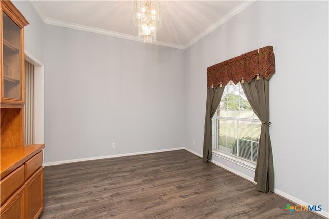 1806 Chisholm Trail, Salado, TX 76571