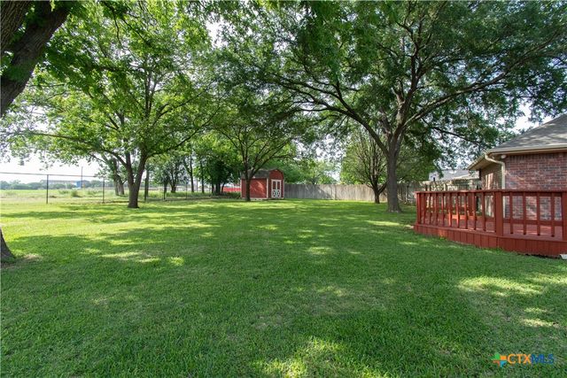 1806 Chisholm Trail, Salado, TX 76571