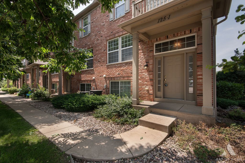 125 Bristol Lane 1, Wood Dale, IL 60191 — photo 2