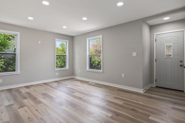 341 Woodland Avenue, Columbus, OH 43203