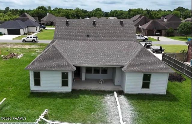 1025 Grand Loop, Breaux Bridge, LA 70517