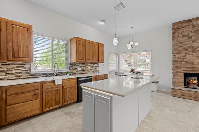 301 Crane ST, Austin, TX 78734