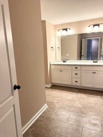 128 Watson Mill Road, Guyton, GA 31312