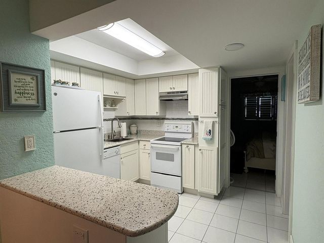 1201 N Riverside Drive 12b, Pompano Beach, FL 33062