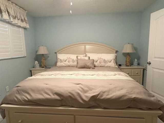 1201 N Riverside Drive 12b, Pompano Beach, FL 33062