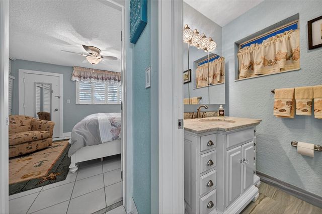 1201 N Riverside Drive 12b, Pompano Beach, FL 33062